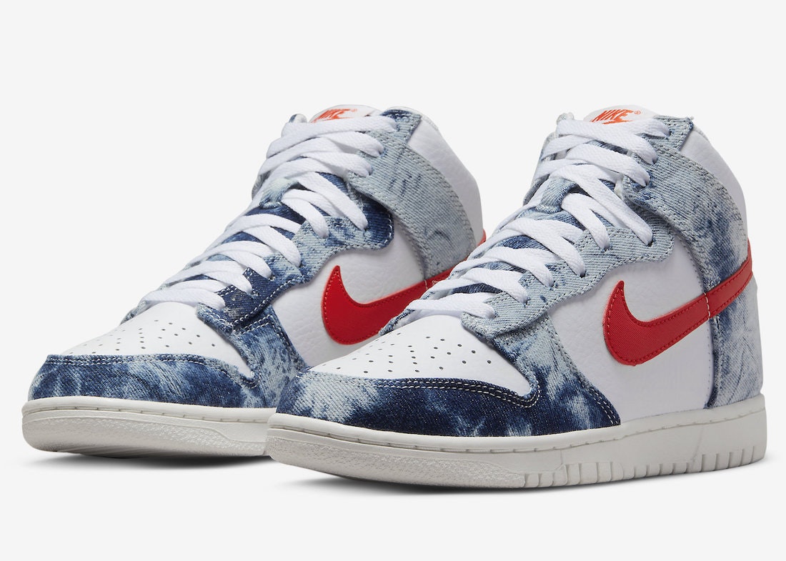 Nike Dunk High “Washed Denim”