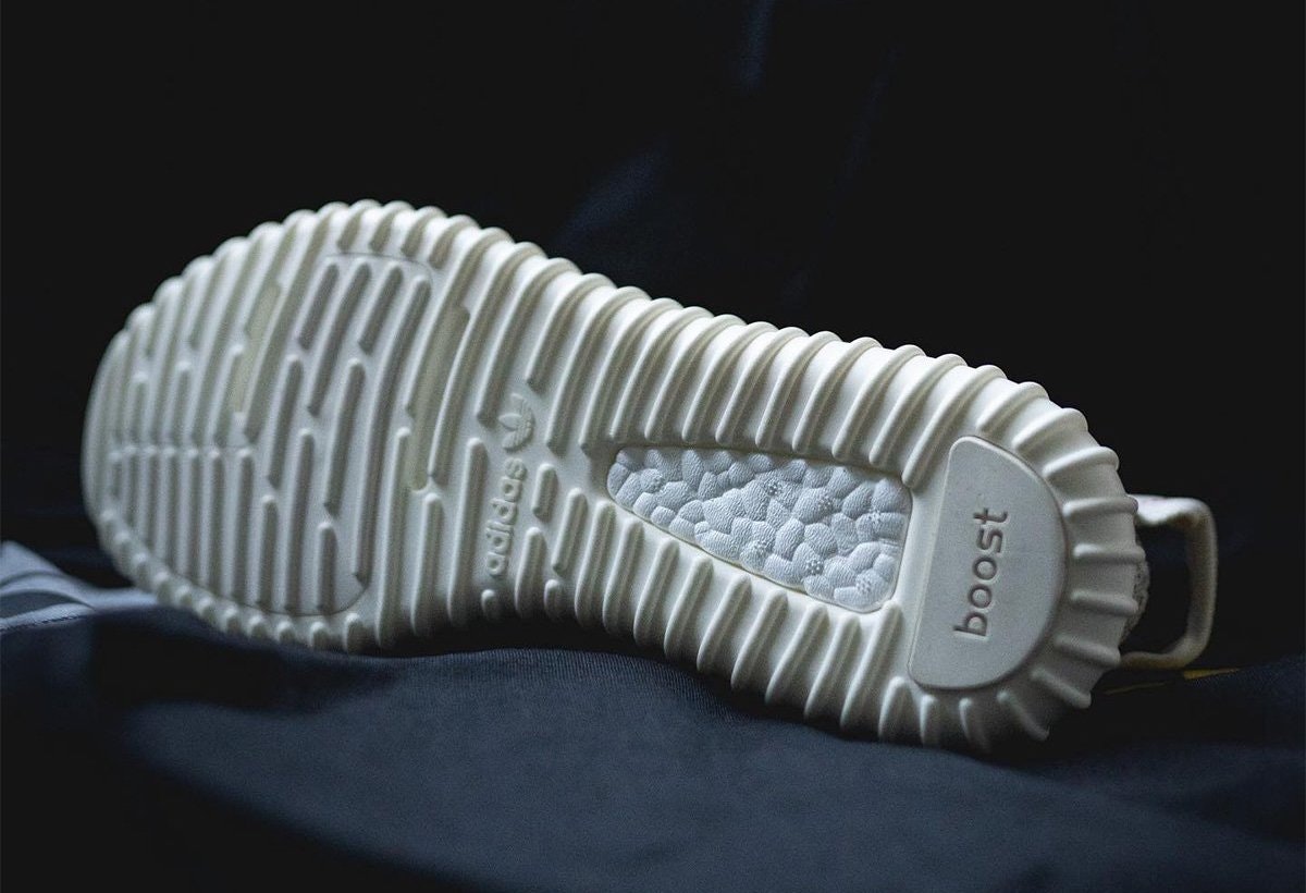 adidas YEEZY Boost 350 "Turtle Dove" Restock