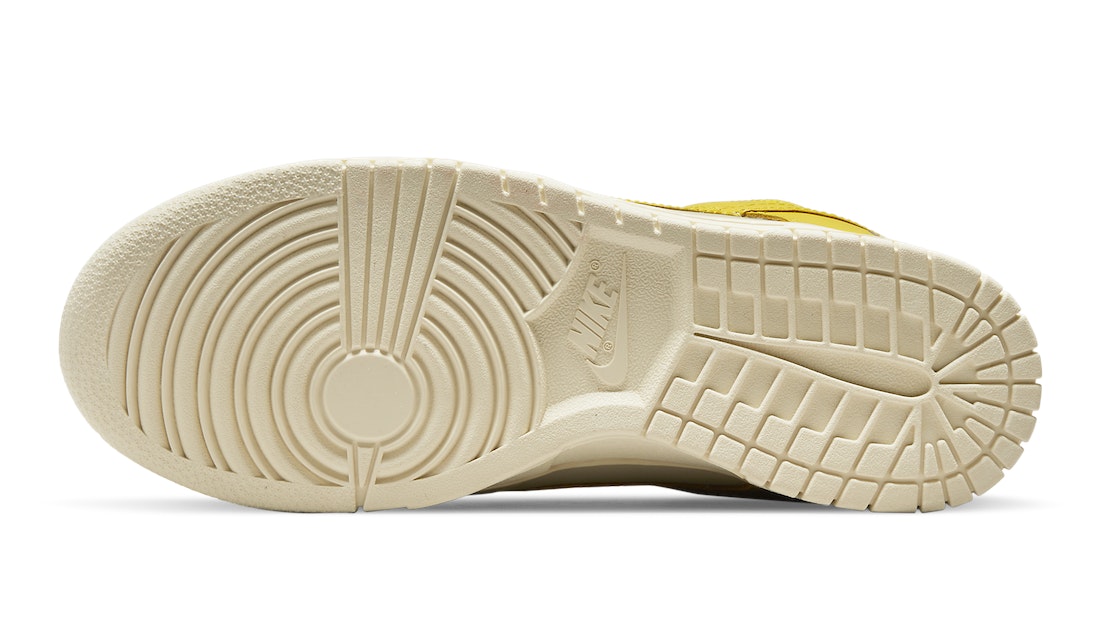 Nike Dunk Low "Banana"