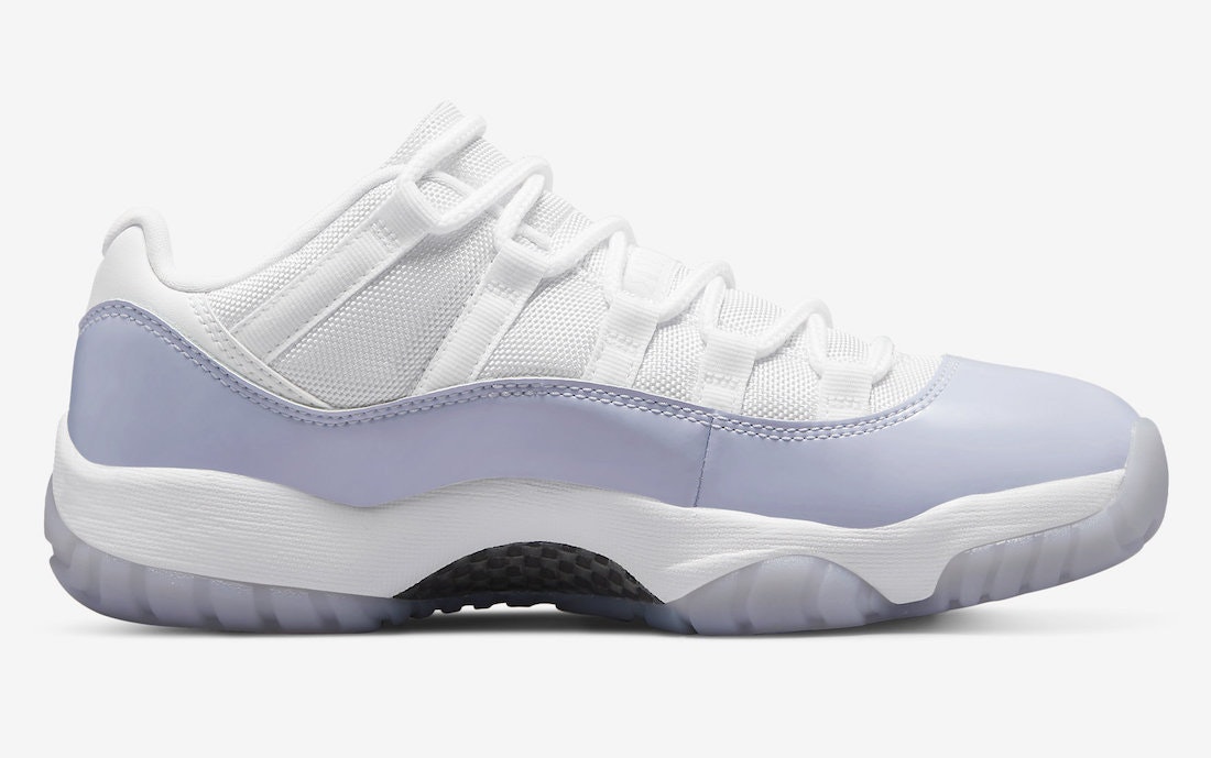 Air Jordan 11 Low "Pure Violet"