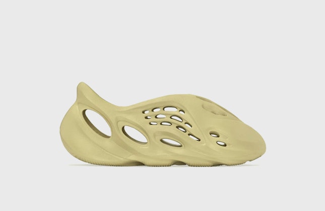 adidas Yeezy Foam Runner "Sulfur"