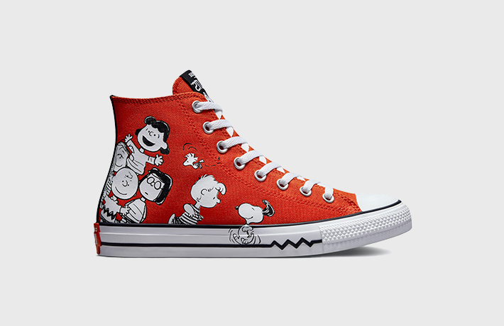 Charlie brown converse clearance