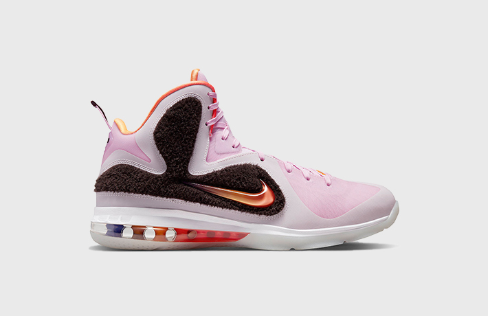 Nike LeBron 9