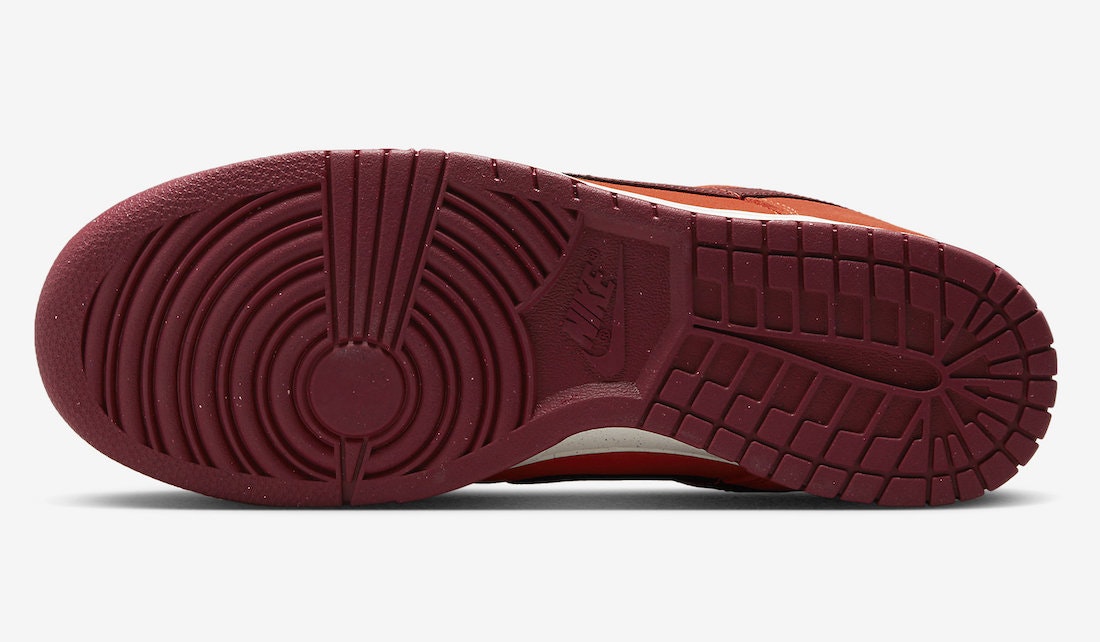 Nike Dunk Low "Orange Suede"