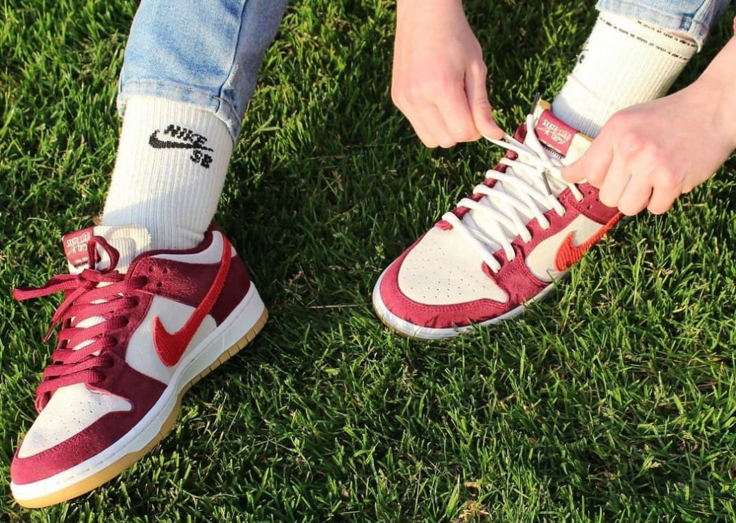 Skate Like a Girl x Nike SB Dunk Low