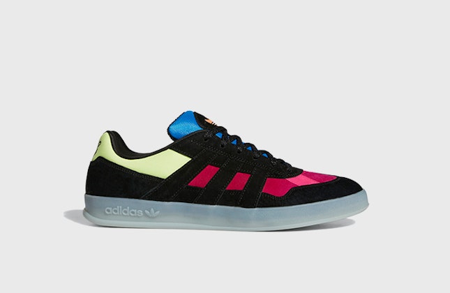 Mark Gonzales x adidas Aloha Super "80s Board" Mark Gonzales x adidas Aloha Super "80s Board"