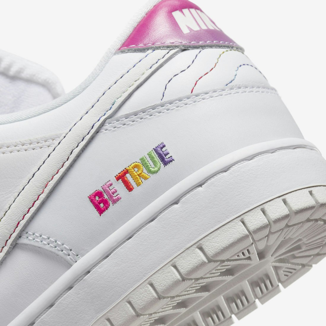 Nike SB Dunk Low "Be True"