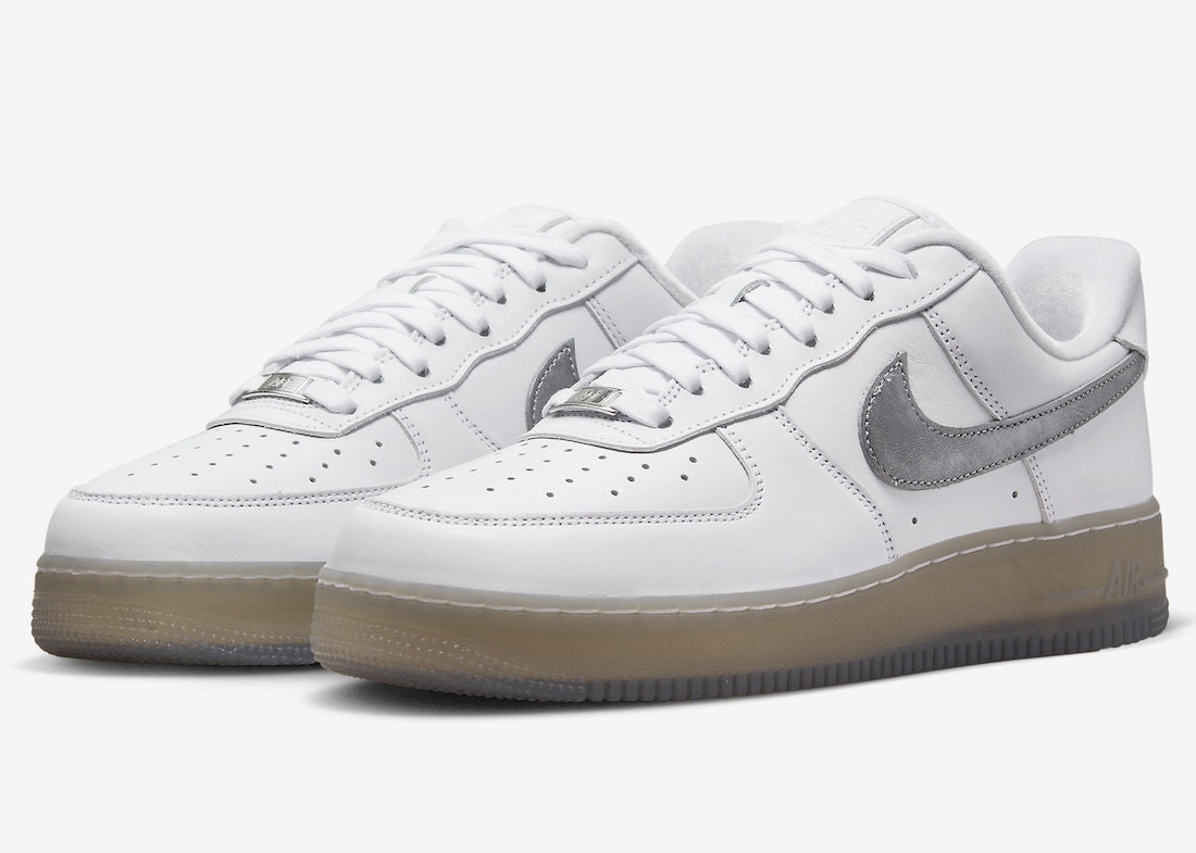 Nike Air Force 1 Low PRM "White Metallic"