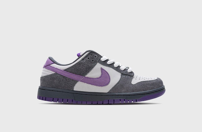 Jeff Staple x Nike SB Dunk Low "Purple Pigeon" Jeff Staple x Nike SB Dunk Low "Purple Pigeon"