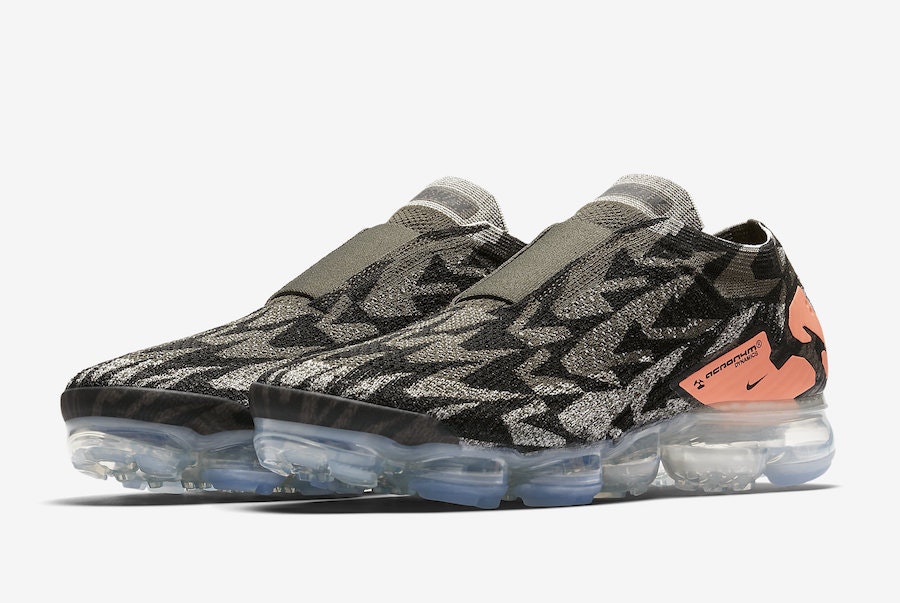 Acronym x Nike Air VaporMax Moc 2 "Dark Stucco"