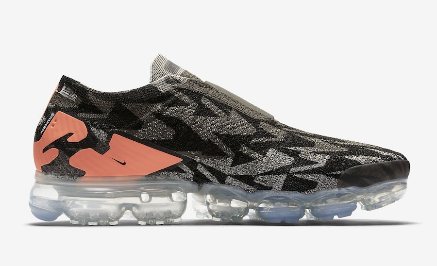 Acronym x Nike Air VaporMax Moc 2 "Dark Stucco"