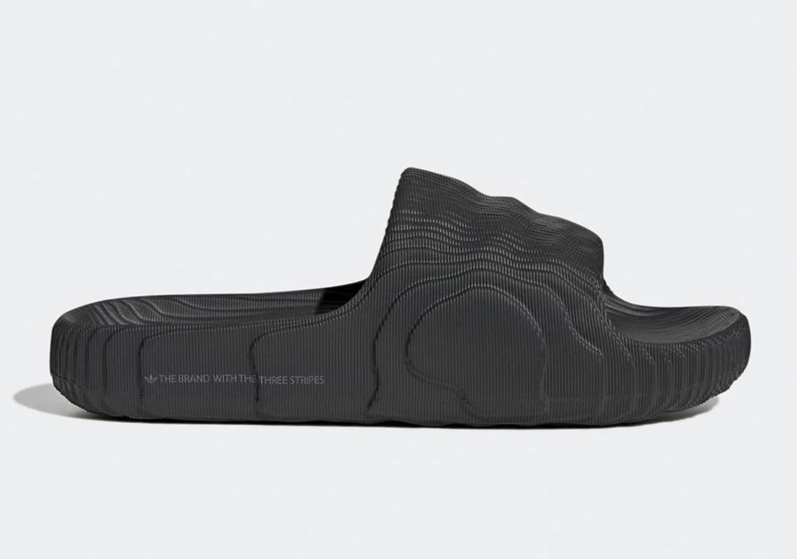 adidas Adilette 22