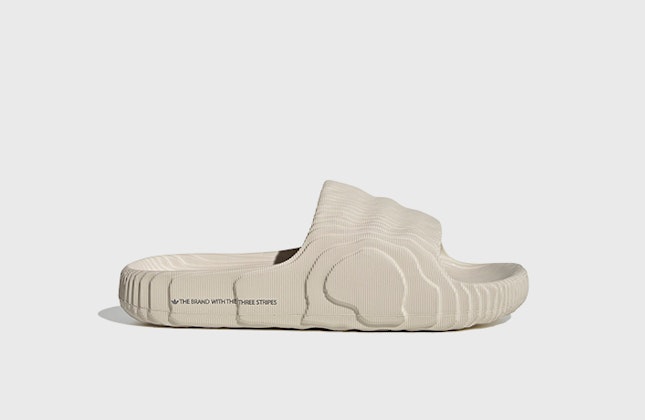 adidas Adilette 22 "Aluminium" adidas Adilette 22 "Aluminium"