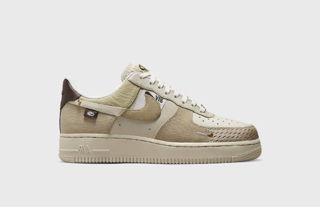 Nike Air Force 1 Low "Gold Bling"