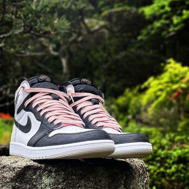 Air Jordan 1 High OG Retro "Stage Haze" 