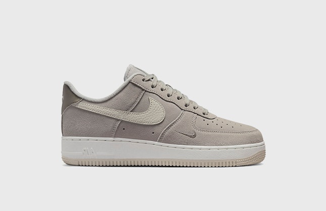 Nike Air Force 1 Low "Grey Suede"