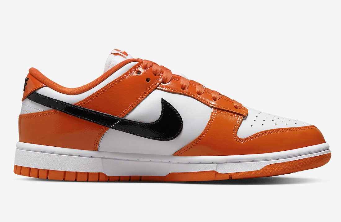 Nike Dunk Low "Halloween"