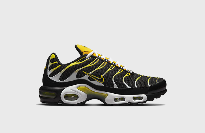 Black white and yellow air max on sale