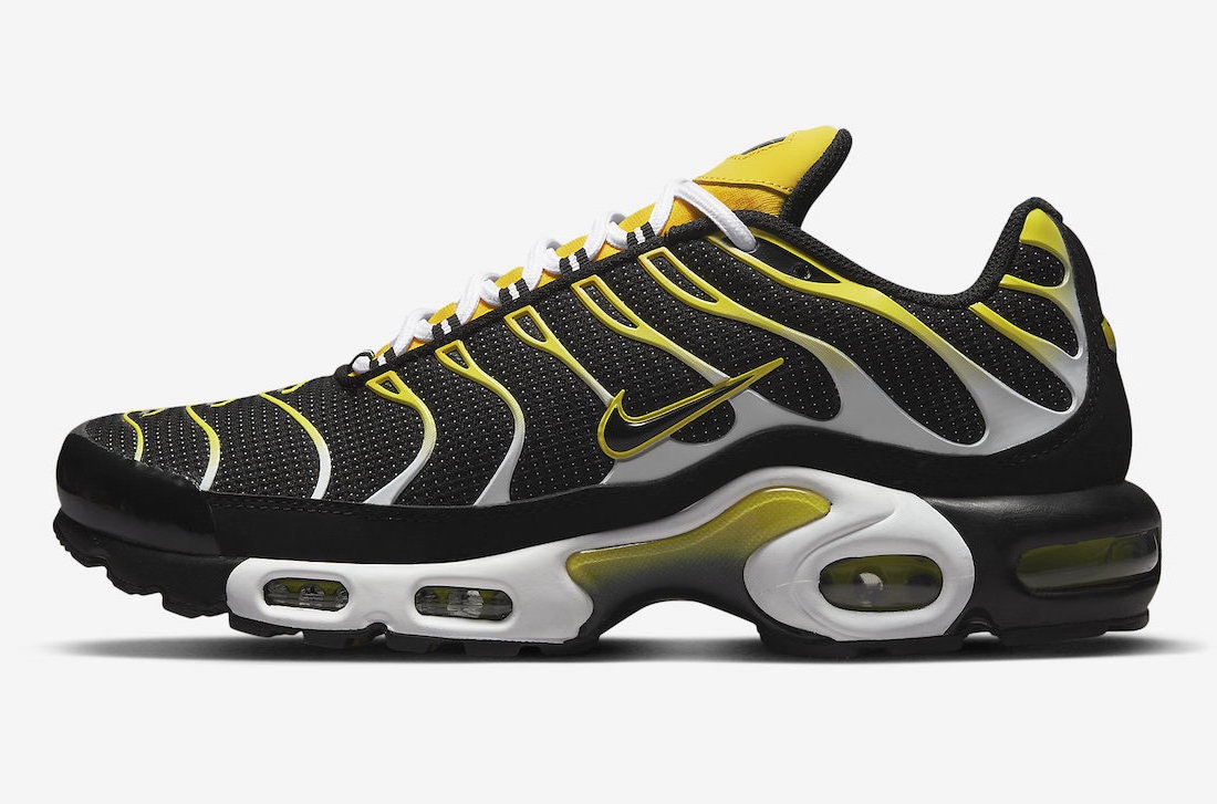 Nike Air Max Plus "Black n Yellow"