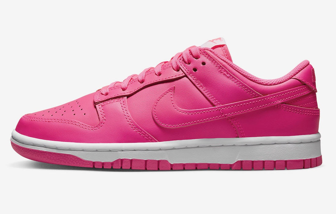 Nike Dunk Low "Hot Pink"