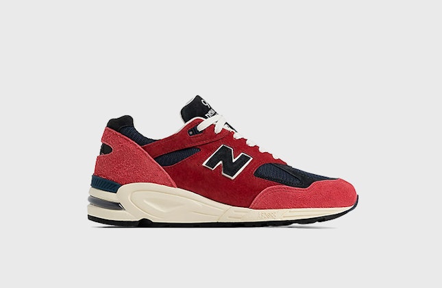 Teddy Santis x New Balance 990v2 "Chrysanthemum" Teddy Santis x New Balance 990v2 "Chrysanthemum"