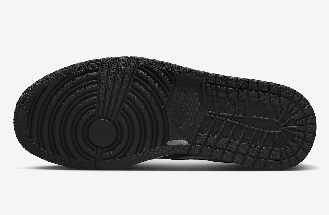 Air Jordan 1 Low “Black/White”