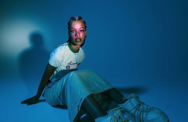 Lovescars - Swimming with Sharks Lovescars - Swimming with Sharks