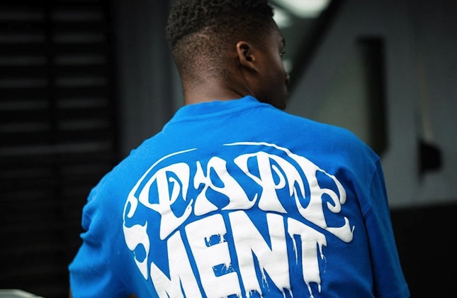 Statement Clo - Breaking Out Statement Clo - Breaking Out