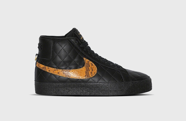 Supreme x Nike SB Blazer Mid "Black Snakeskin"