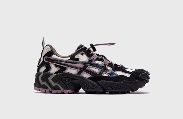 Pleasures x Asics Gel-Nandi "Graphite Grey"