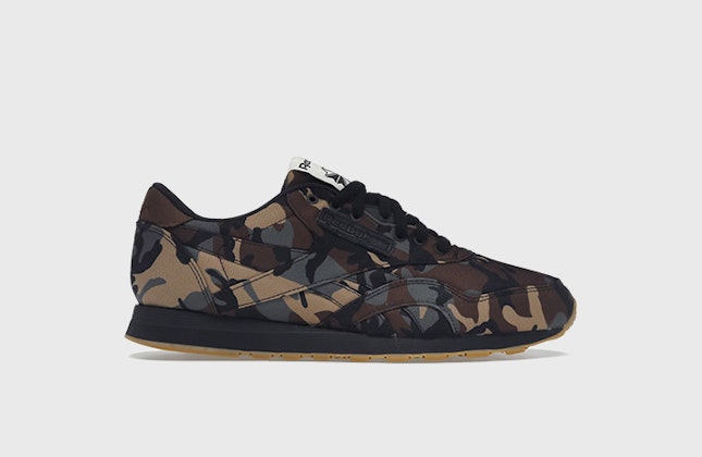 Shoe Palace x Reebok Classic Leather "Dark Camo" Shoe Palace x Reebok Classic Leather "Dark Camo"