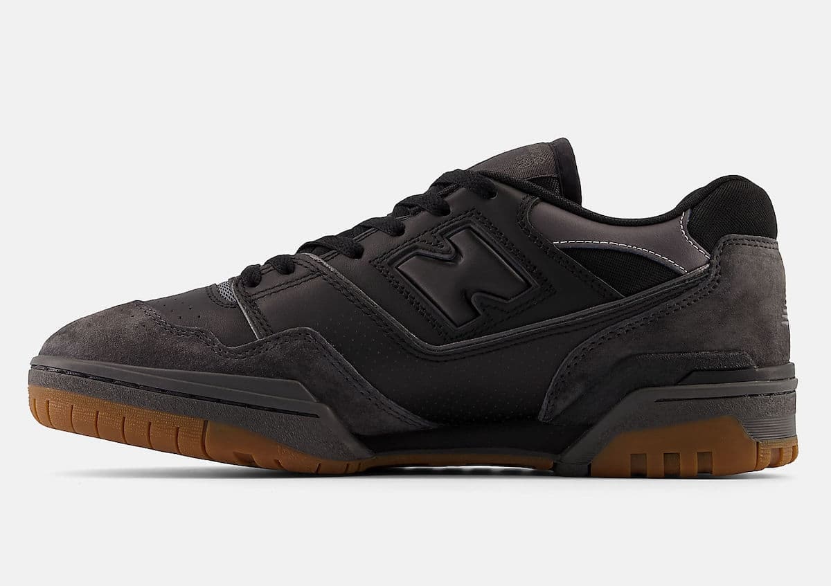 New Balance 550 "Black Gum"