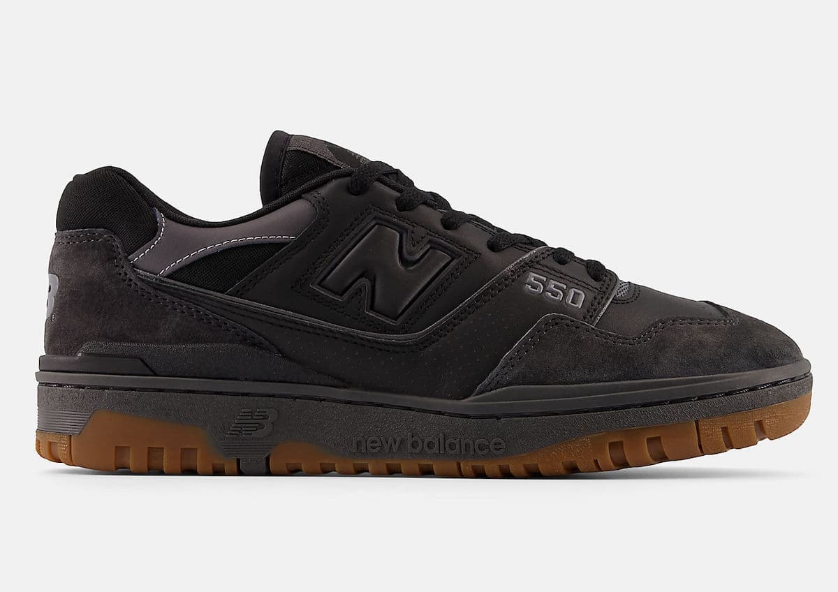 New Balance 550 "Black Gum"