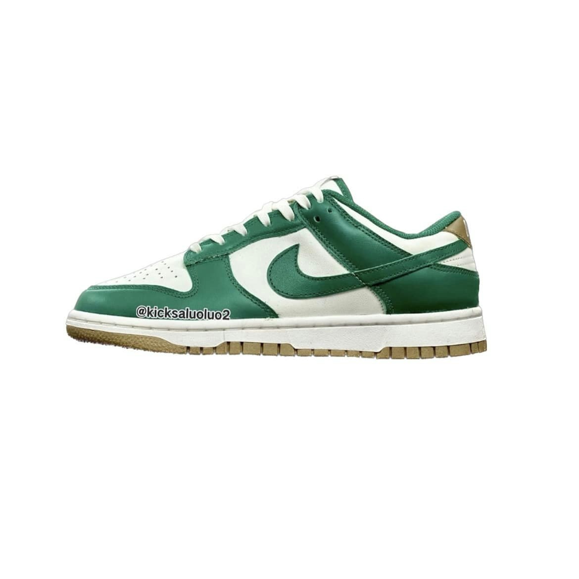 Nike Dunk Low "Collegiate Green"