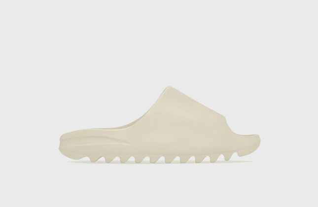 adidas Yeezy Slide "Bone" adidas Yeezy Slide "Bone"