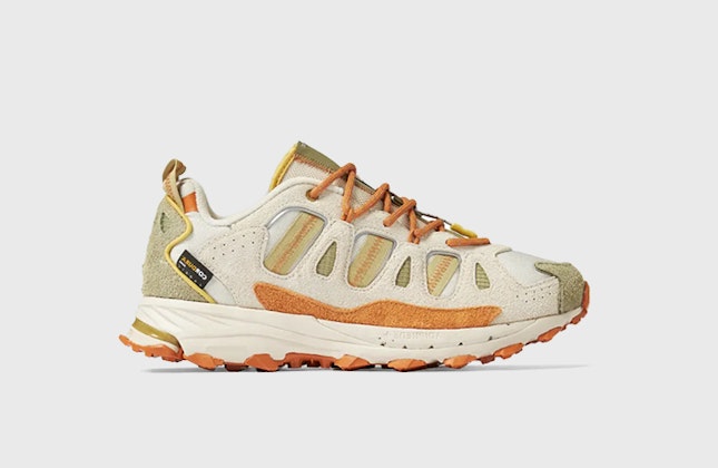 END. x adidas Superturf Adventure "Ibex" END. x adidas Superturf Adventure "Ibex"