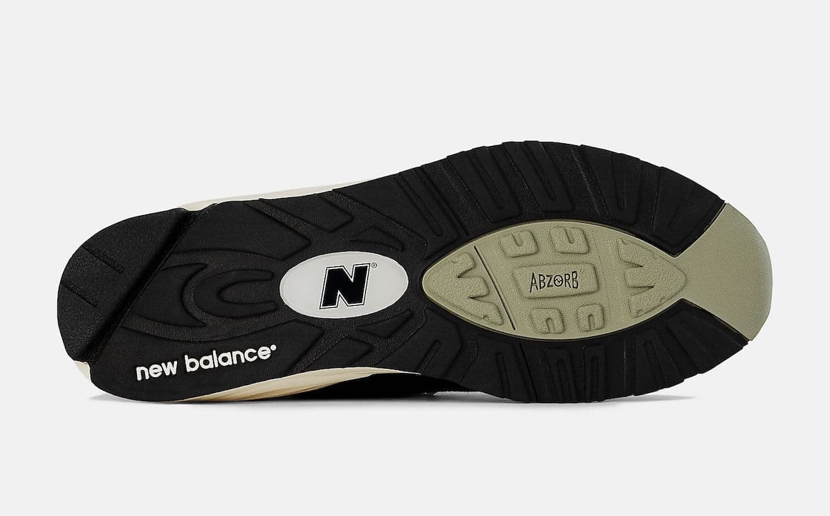 Teddy Santis x New Balance 990v2 "Black"