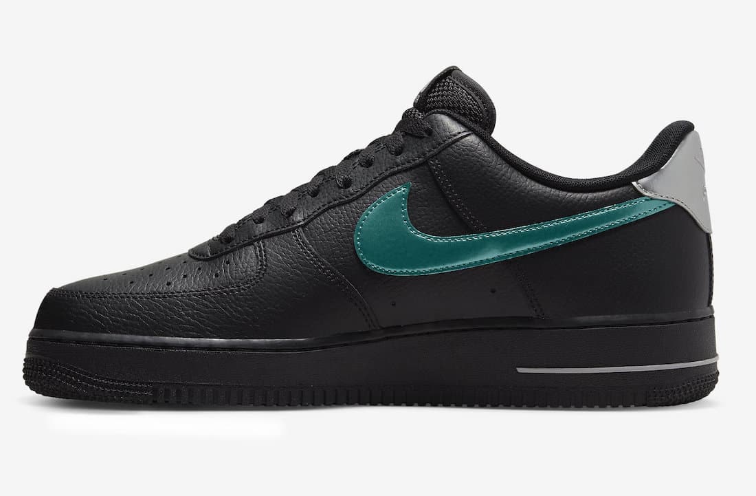 Nike Air Force 1 Low "Lightning Wolf"