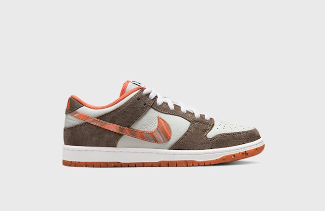 Crushed D.C. x Nike SB Dunk Low "Golden Hour"