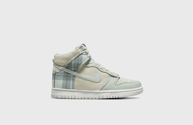 Nike Dunk High GS "Plaid"