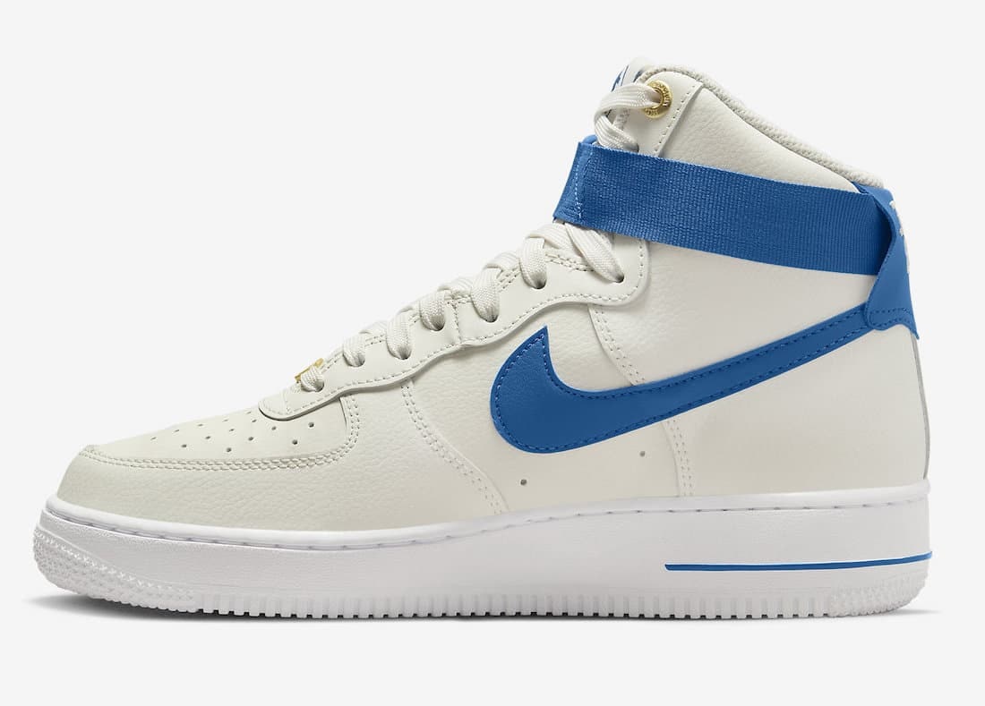 Nike Air Force 1 High "Blue Jay"