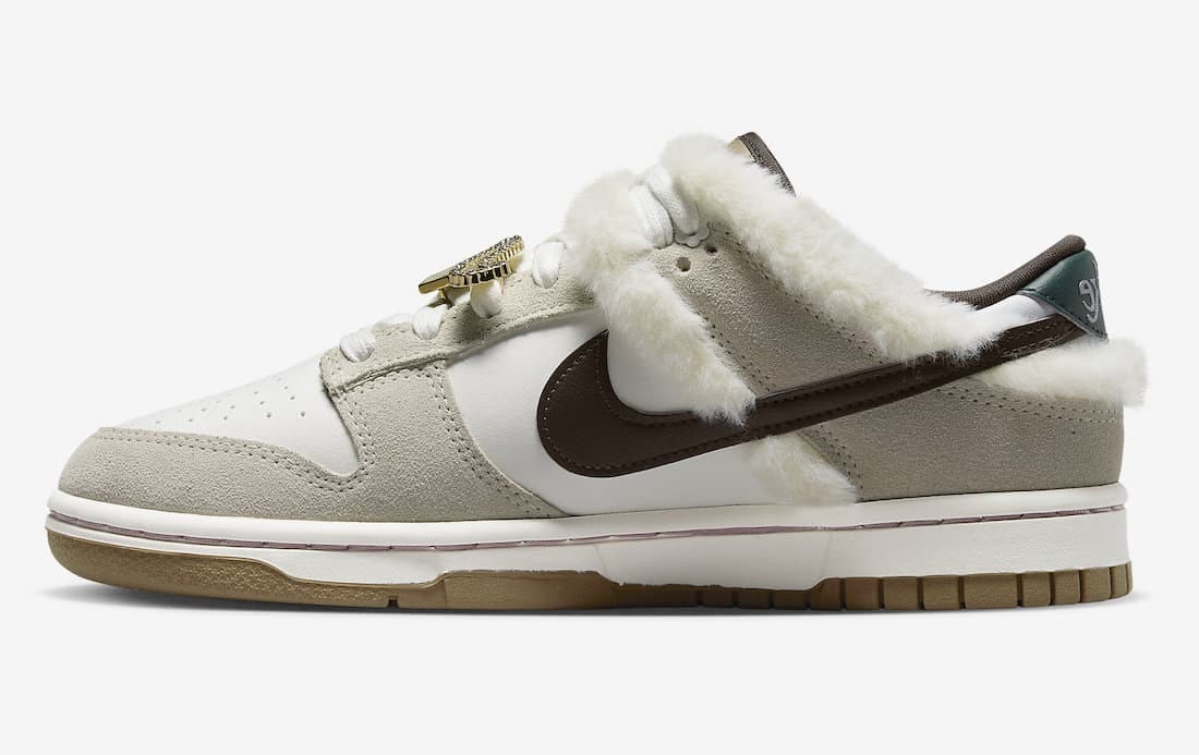 Nike Dunk Low "Plush"