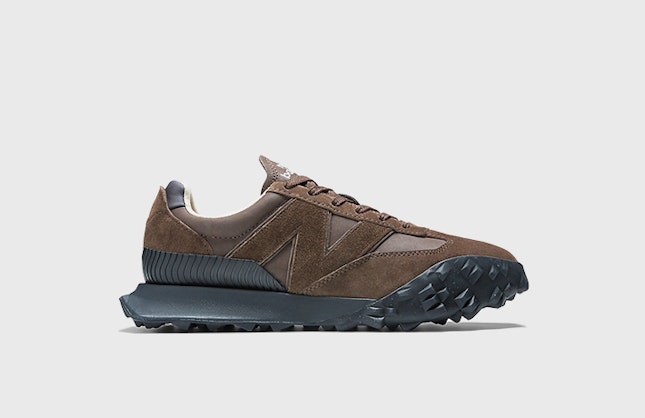 AURALEE x New Balance XC-72 "Dark Brown"