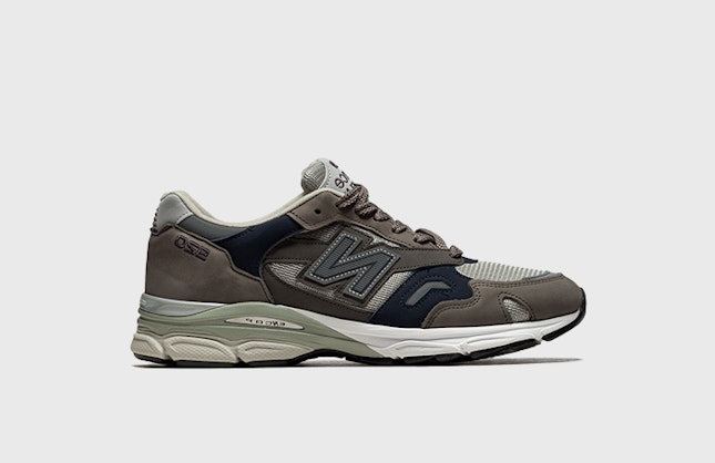 New Balance 920 "Made in UK" (Grey Black)