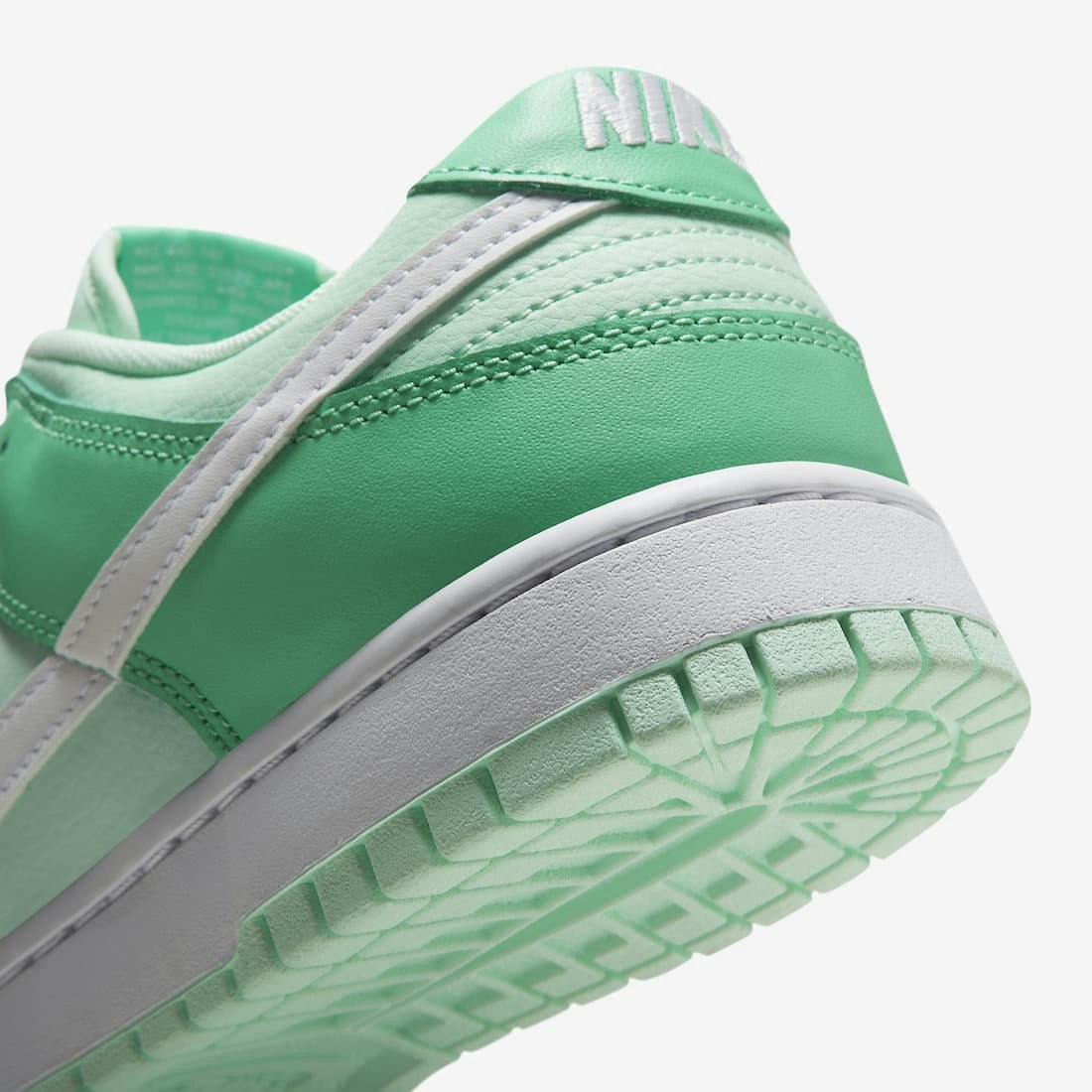 Nike Dunk Low "Mint Foam"