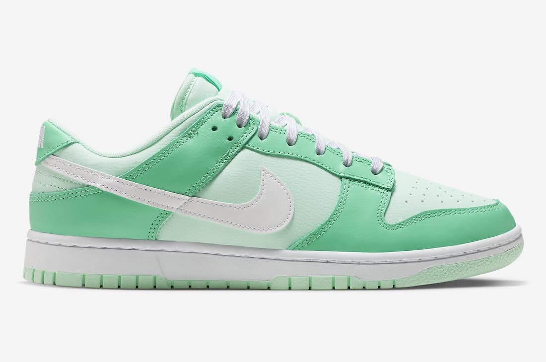 Nike Dunk Low "Mint Foam"