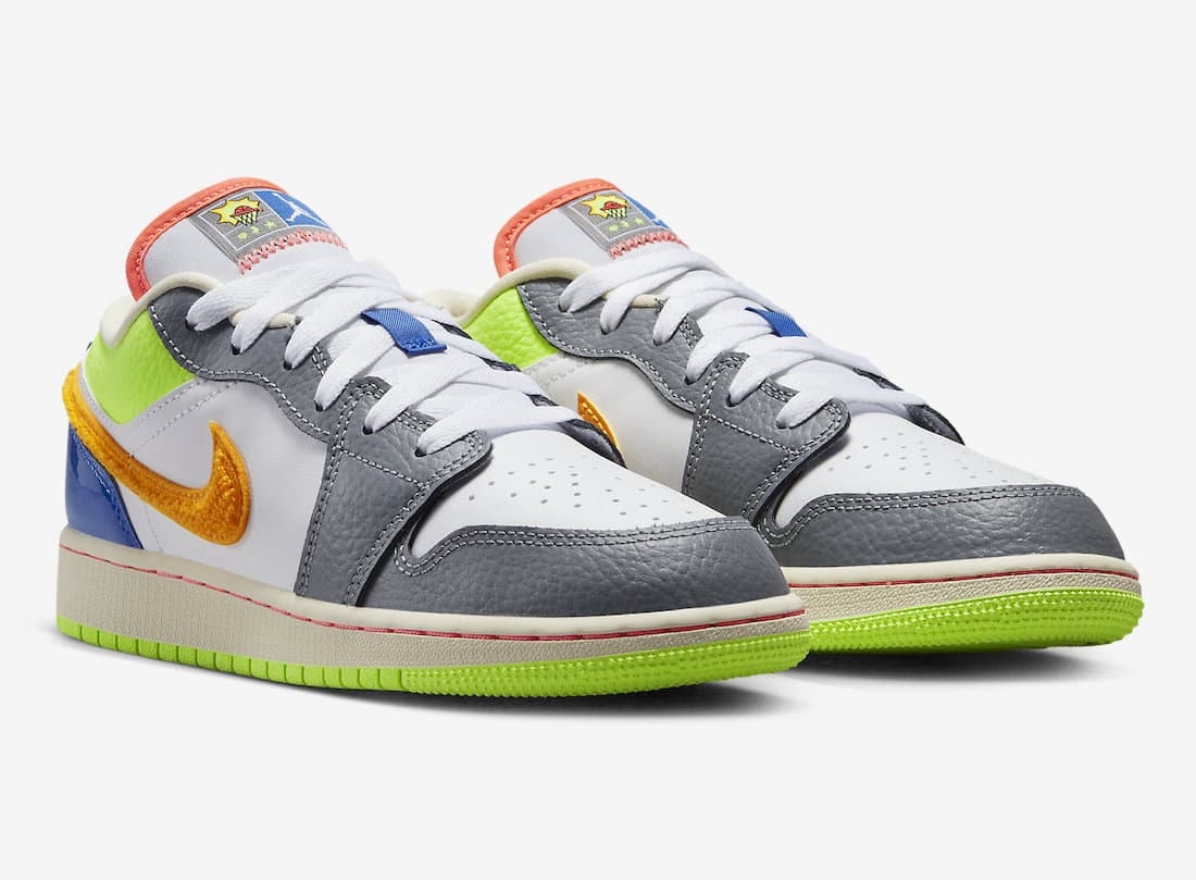 Air Jordan 1 Low GS "Hoops"