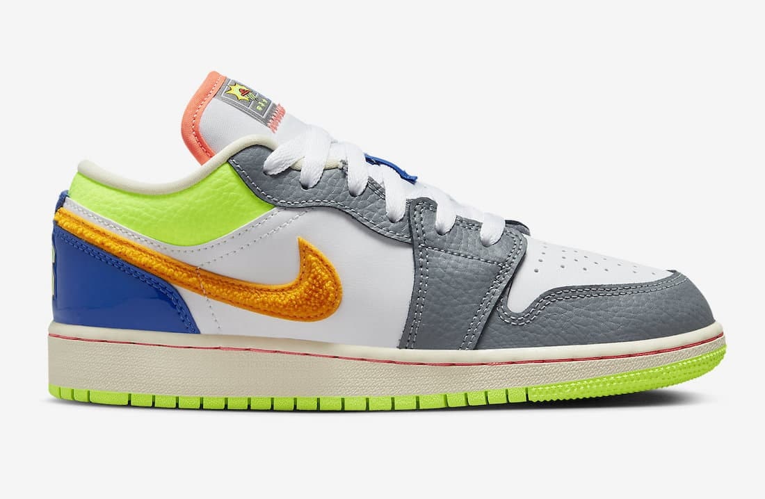 Air Jordan 1 Low GS "Hoops"