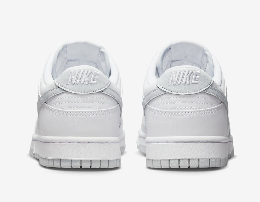 Nike Dunk Low "Pure Platinum"