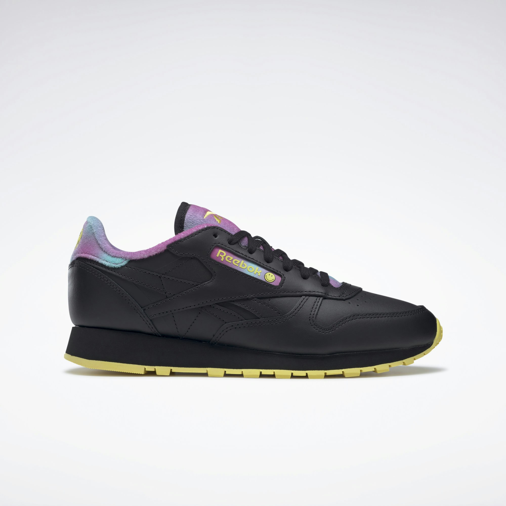 Smiley x Reebok Classic Leather "Ultraberry"